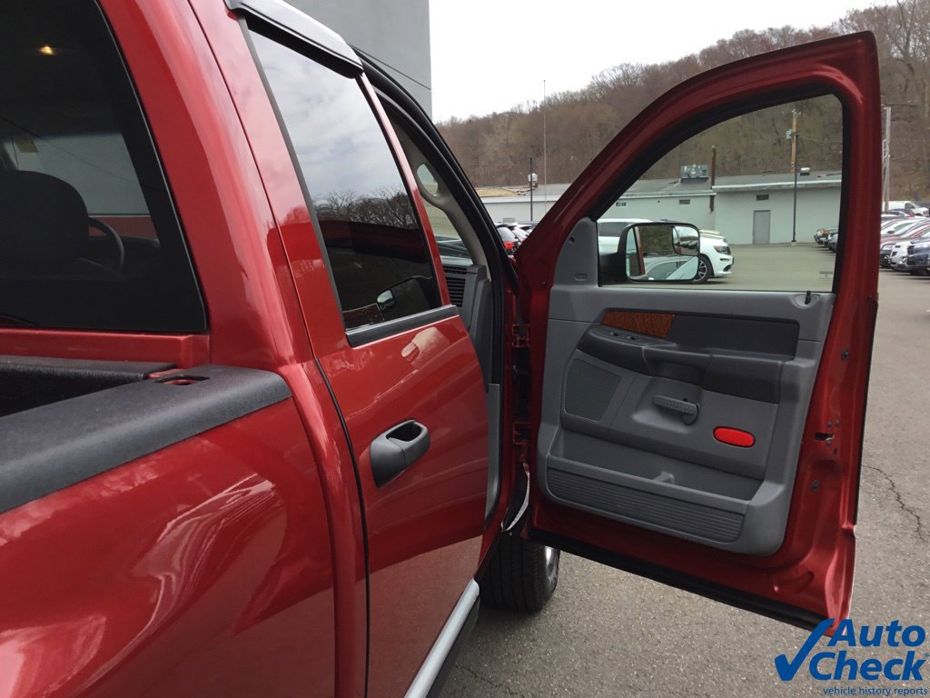 Used 2006 Dodge Ram 2500 Truck SLT AWD/4WD image 29