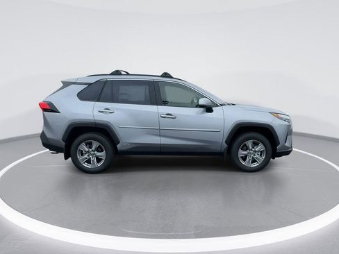 New 2025 Toyota RAV4 LE image 9