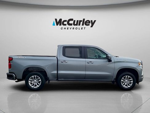 Used 2026 Chevrolet Silverado 1500 RST AWD/4WD image 8