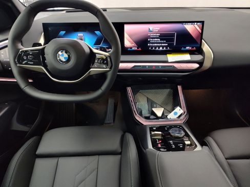 Used 2025 BMW X3 xDrive30i w/ Premium Package image 45