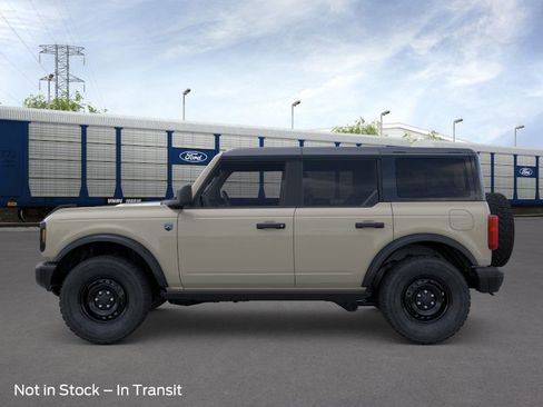New 2026 Ford Bronco Big Bend w/ Black Diamond Package AWD/4WD image 3