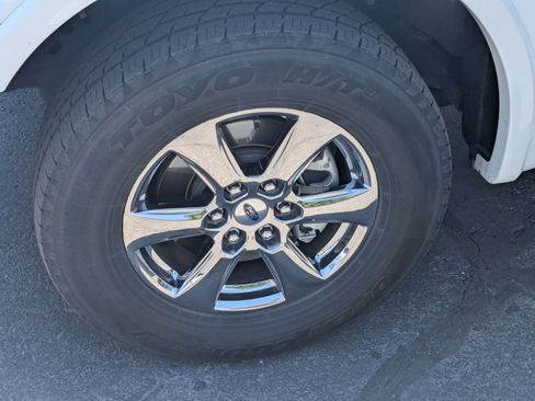 Certified 2020 Ford F150 Lariat w/ Equipment Group 502A Luxury AWD/4WD image 15