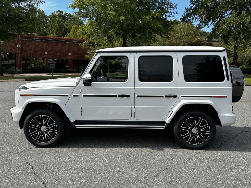 New 2027 Mercedes-Benz G 580 e image 5
