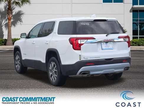 Used 2022 GMC Acadia SLE w/ LPO, Floor Liner Package FWD image 8