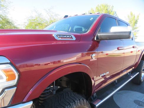Used 2019 RAM 2500 Laramie AWD/4WD image 8
