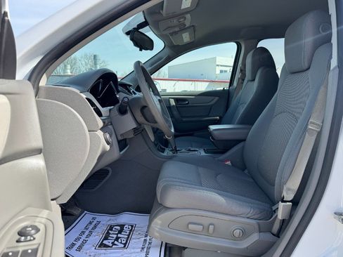 Used 2016 Chevrolet Traverse LS AWD/4WD image 15
