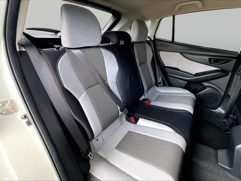 Used 2019 Subaru Crosstrek 2.0i Premium w/ Eyesight System AWD/4WD image 18