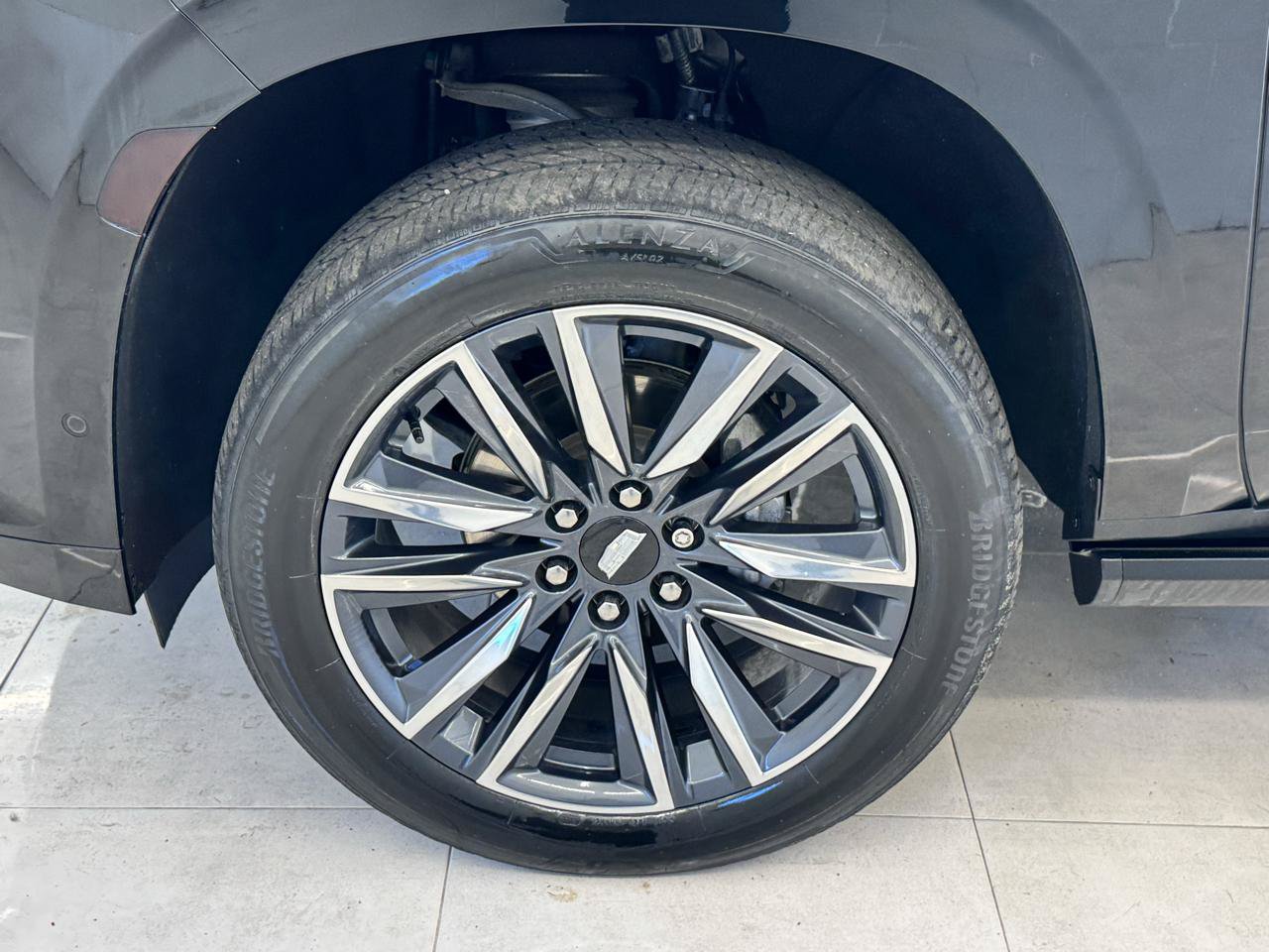 Used 2023 Cadillac Escalade Sport w/ Touring Package AWD/4WD image 43