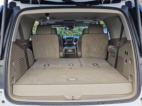 Used 2018 Chevrolet Tahoe Premier image 14