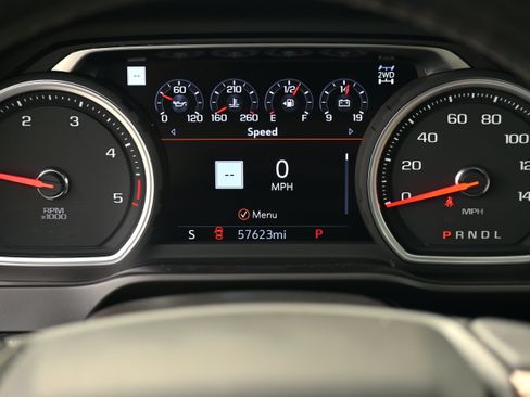 Used 2020 Chevrolet Silverado 2500 High Country image 14