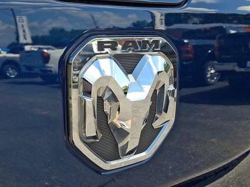Used 2023 RAM 1500 Laramie AWD/4WD image 34