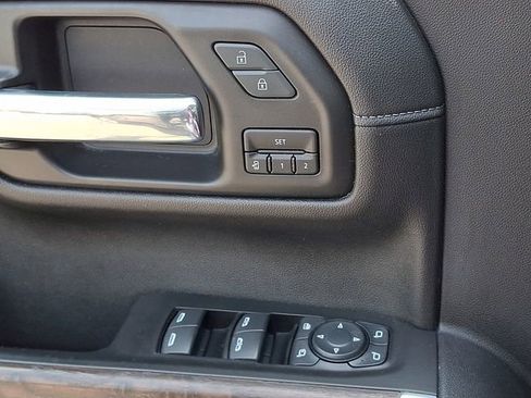 Used 2021 GMC Sierra 1500 Denali w/ Denali Ultimate Package AWD/4WD image 21