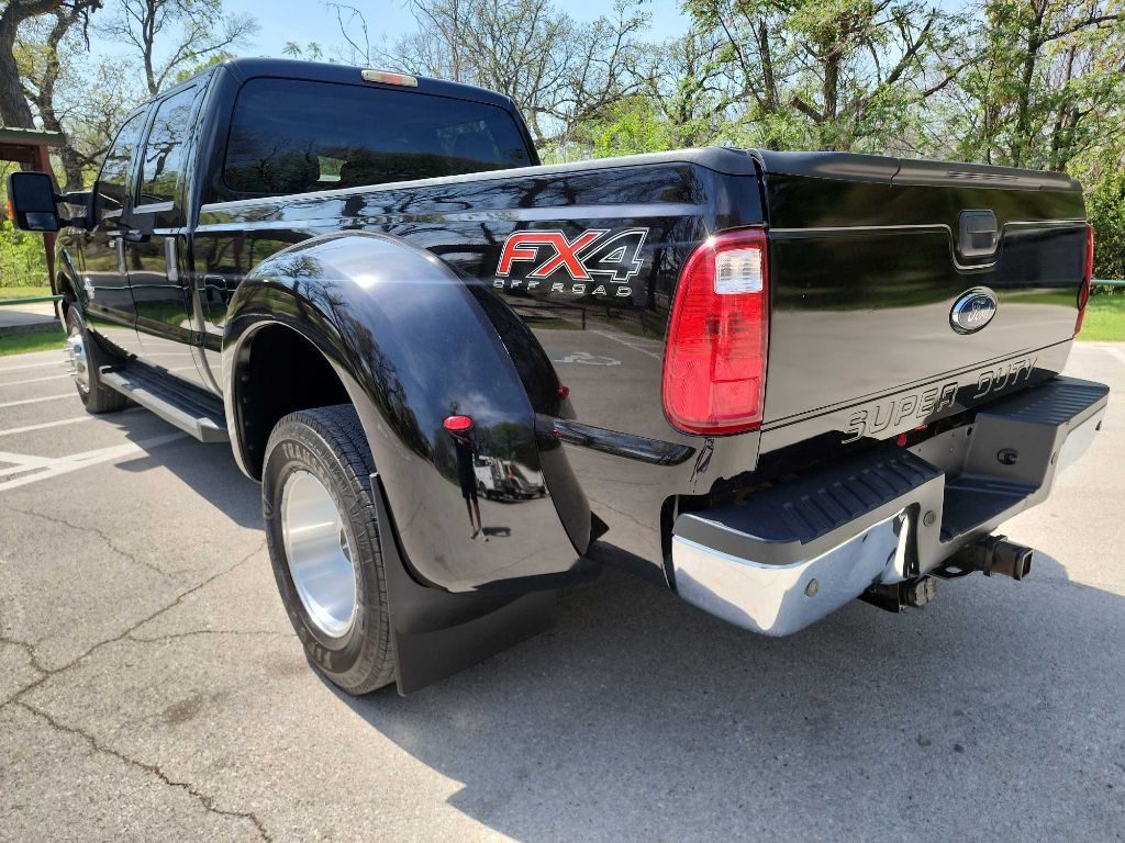 Used 2016 Ford F350 XLT w/ XLT Interior Package AWD/4WD image 5