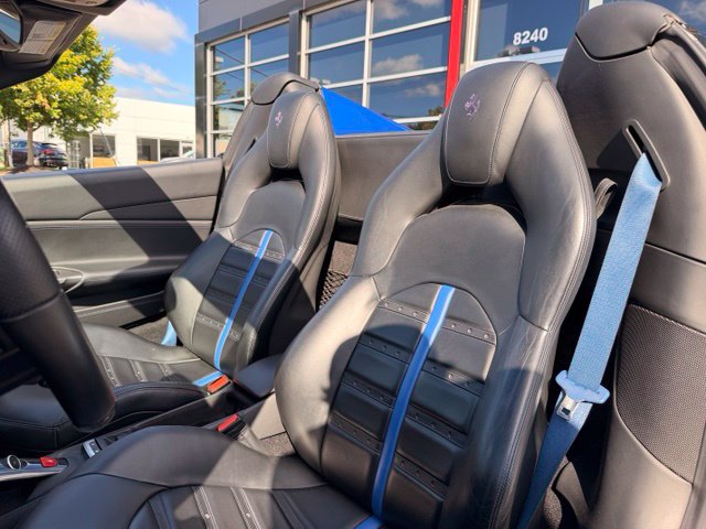 Used 2017 Ferrari 488 Spider RWD image 24