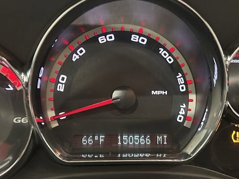 Used 2009 Pontiac G6 GT w/ Sport Package 1 FWD image 24