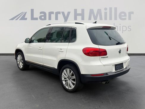 Used 2012 Volkswagen Tiguan SEL image 4