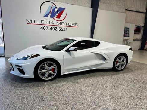 Used 2021 Chevrolet Corvette Stingray 2LT w/ Chrome Exterior Badge Package image 14