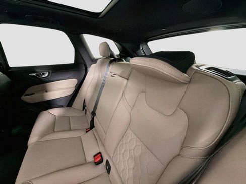 New 2027 Volvo XC60 B5 Plus AWD/4WD image 25