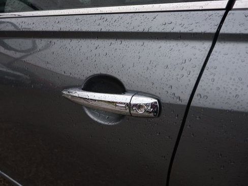 Used 2023 Nissan Altima 2.5 SL FWD image 21