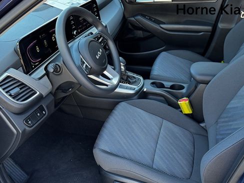 New 2026 Kia Seltos LX image 10