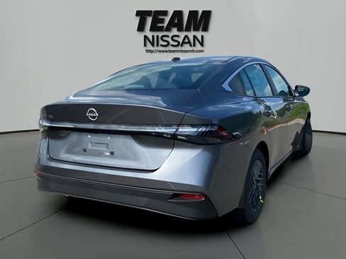New 2026 Nissan Sentra SV w/ Floor Mat Package FWD image 7