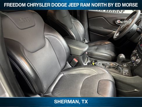 Used 2022 Jeep Cherokee Latitude Lux AWD/4WD image 9