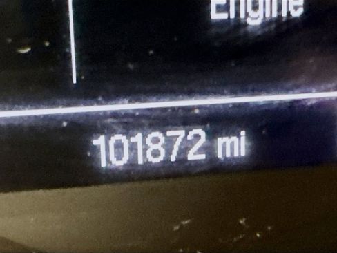 Used 2018 Chevrolet Trax LT w/ LT Convenience Package image 12