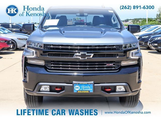 Used 2021 Chevrolet Silverado 1500 LT Trail Boss w/ LPO, Dark Essentials Package AWD/4WD image 10