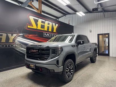 Used 2023 GMC Sierra 1500 AT4 w/ AT4 Premium Package