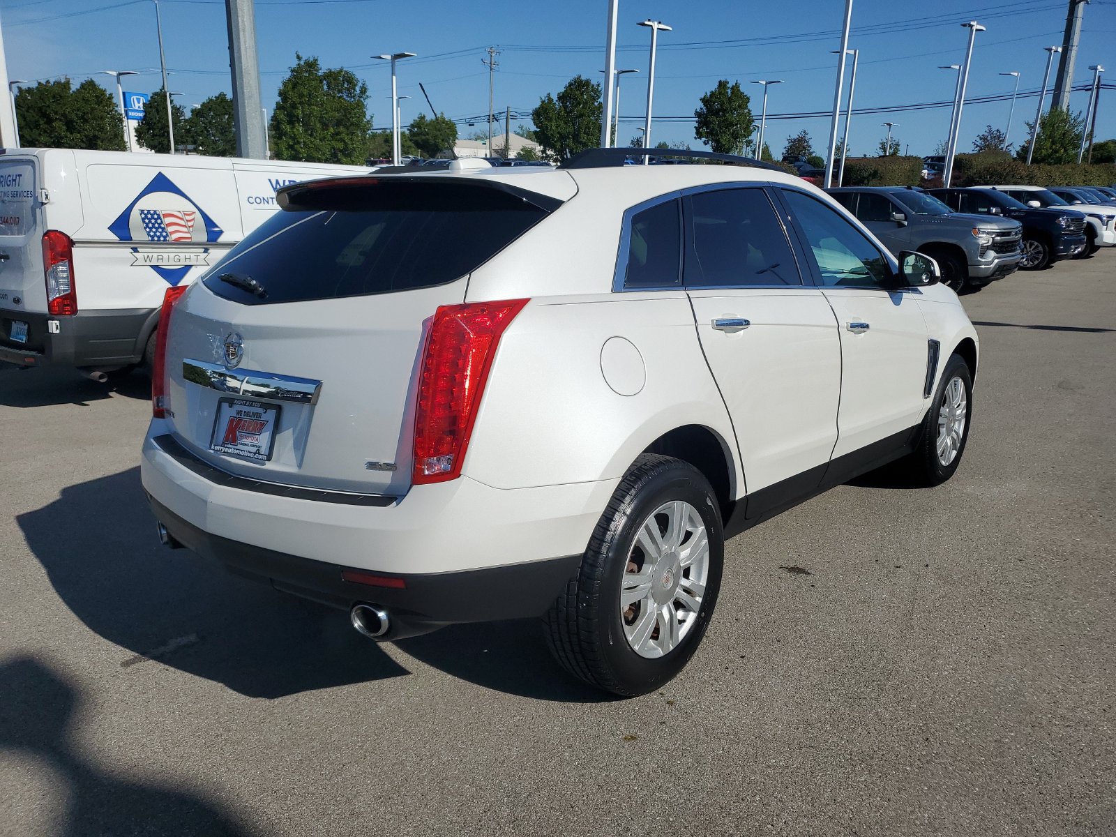 Used 2015 Cadillac SRX FWD image 4