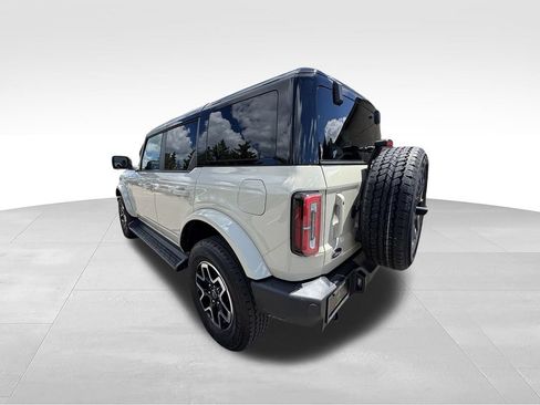 Used 2025 Ford Bronco Outer Banks AWD/4WD image 11