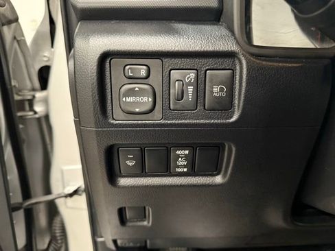 Used 2020 Toyota 4Runner SR5 image 11