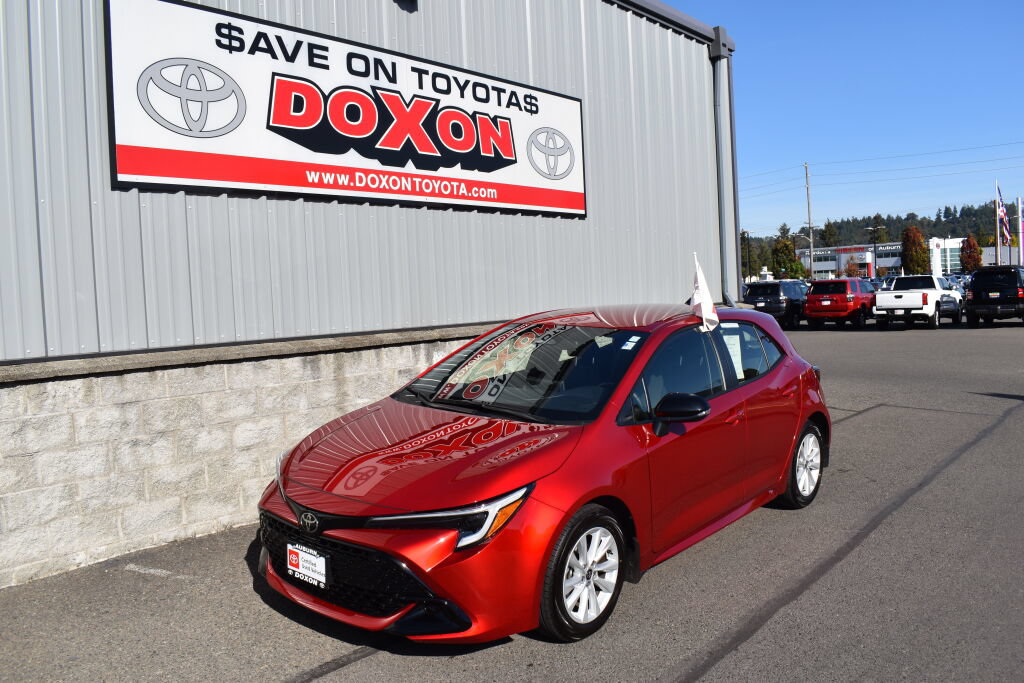Certified 2026 Toyota Corolla SE FWD image 1