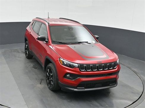 New 2026 Jeep Compass Latitude image 35
