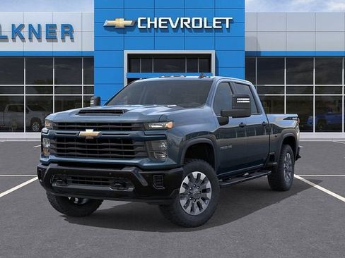 New 2026 Chevrolet Silverado 2500 Custom w/ Custom Value Package AWD/4WD image 6