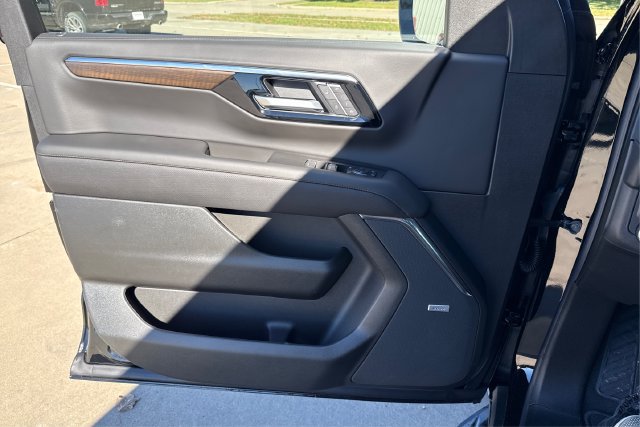 New 2027 Chevrolet Tahoe High Country w/ Sun And Tow Package AWD/4WD image 19