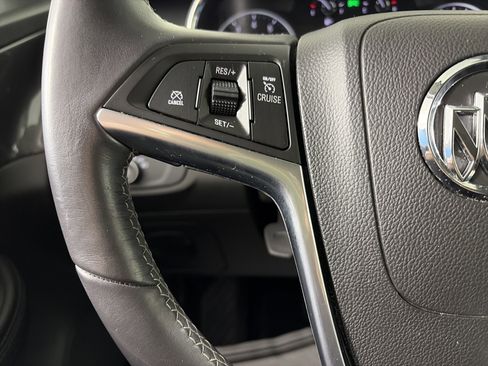 Used 2022 Buick Encore Preferred w/ Safety Package image 15