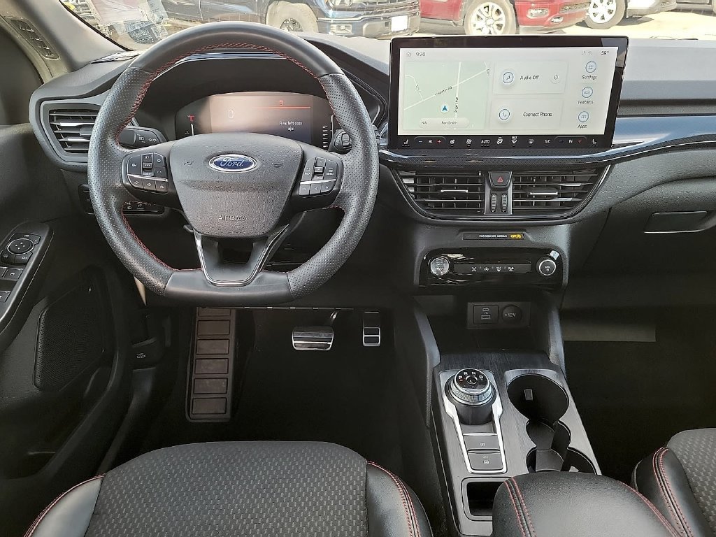 Used 2023 Ford Escape ST-Line w/ Tech Pack #1 FWD image 11