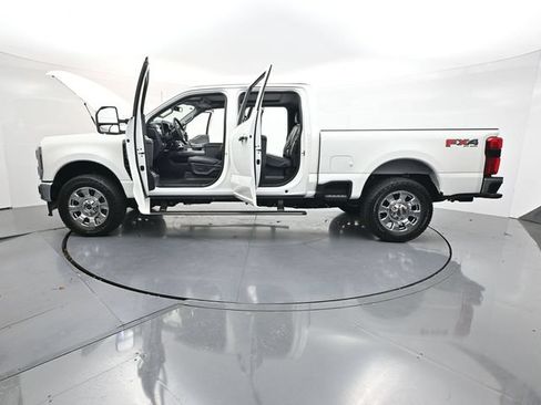 Certified 2025 Ford F350 Lariat w/ Lariat Ultimate Package AWD/4WD image 53