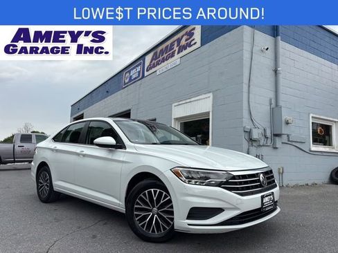 Used 2019 Volkswagen Jetta SE FWD image 1