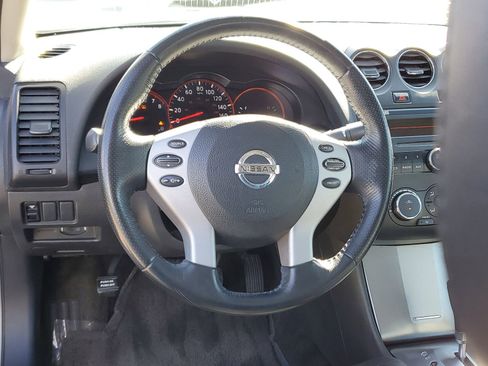 Used 2009 Nissan Altima 2.5 SL w/ SL Pkg FWD image 10