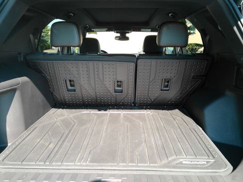 Certified 2024 Chevrolet Equinox Premier AWD/4WD image 8