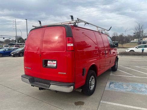 Used 2020 Chevrolet Express 3500 w/ Driver Convenience Package image 6