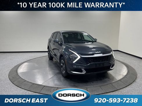 Used 2023 Kia Sportage LX AWD/4WD image 4