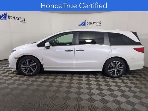 Certified 2024 Honda Odyssey Touring image 2