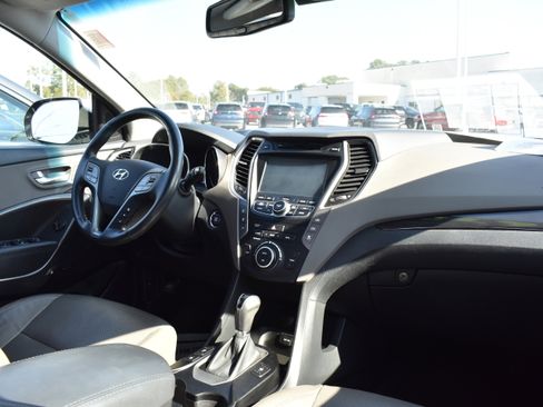 Used 2016 Hyundai Santa Fe Limited w/ Option Group 04 image 34
