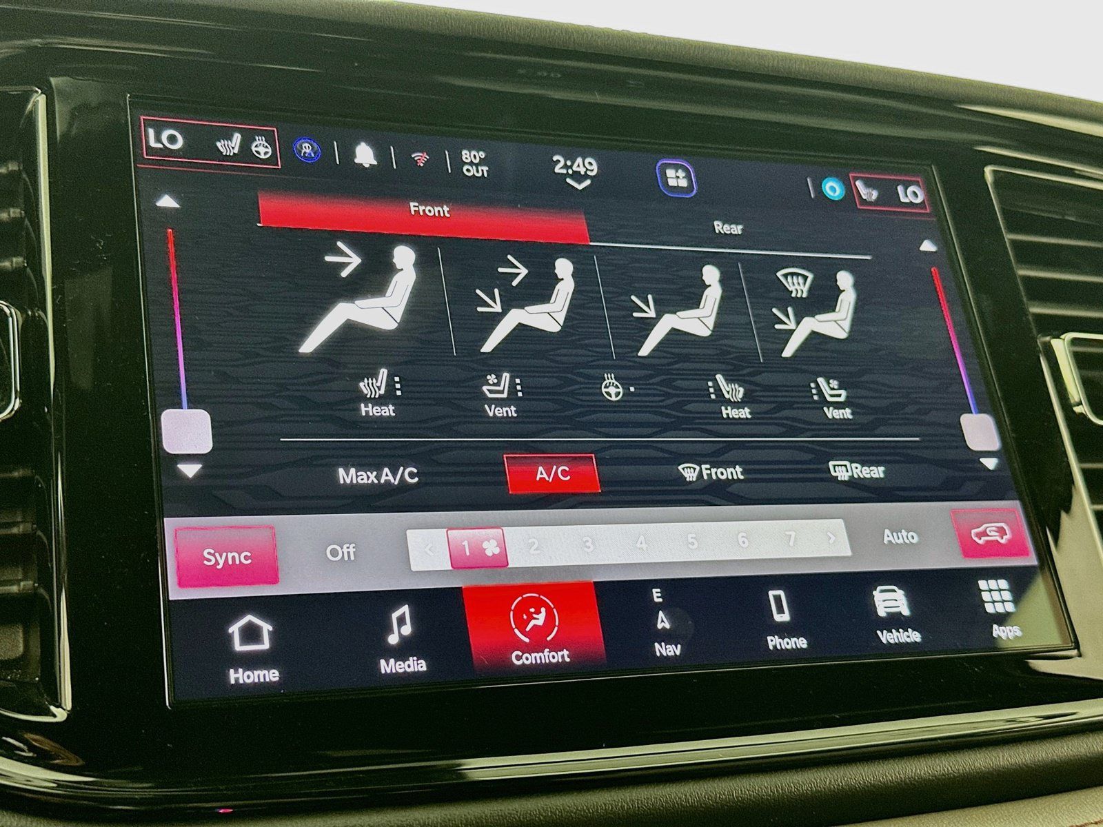 Used 2023 Dodge Durango R/T RWD image 16
