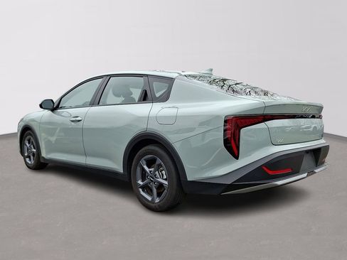 Certified 2025 Kia K4 LXS image 4