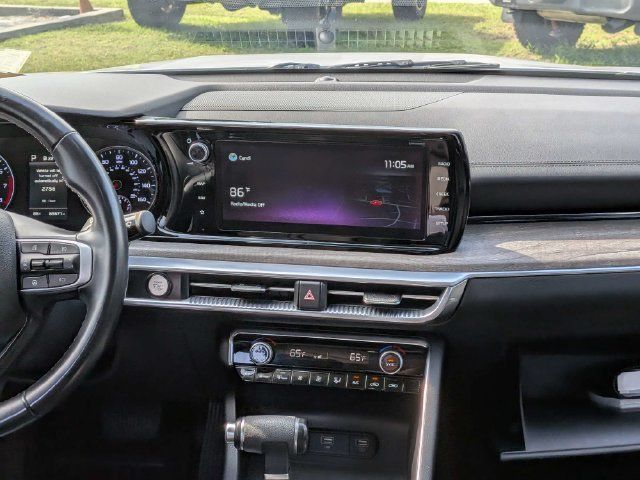 Used 2022 Kia K5 EX FWD image 13