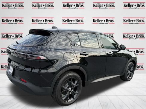 New 2025 Dodge Hornet GT w/ GT Blacktop Package image 7